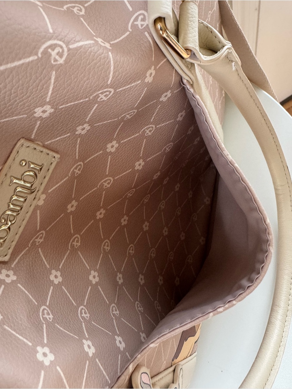 Disney Primark Bambi Weekend Bag - Picture 11 of 16
